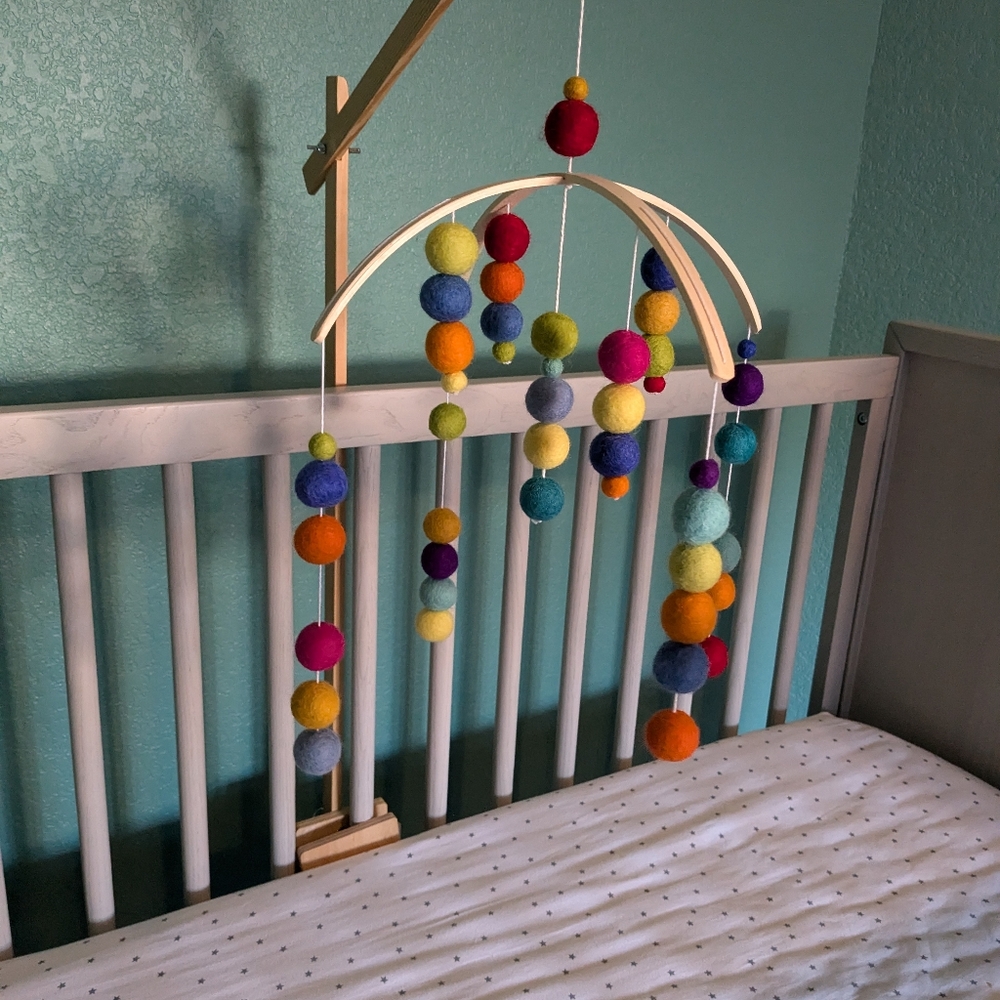 Felt ball hanging baby mobile crib rainbow colors